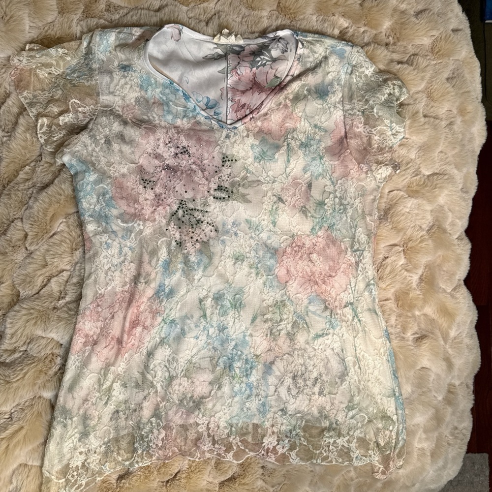 Brittany Black multicolored lace top!